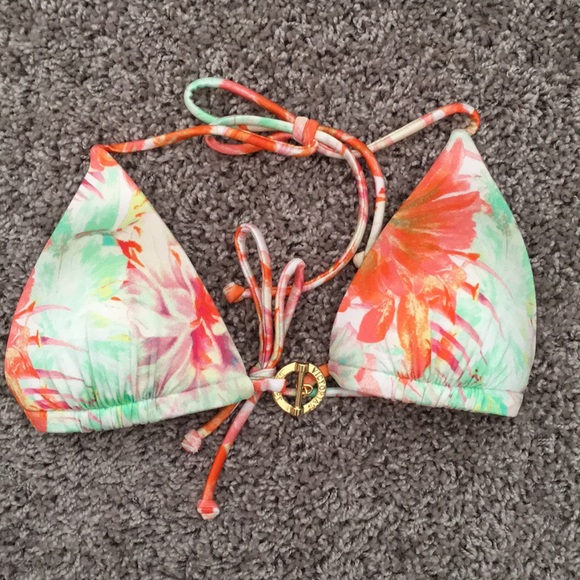 Victoria secret bikini - Picture 2 of 5